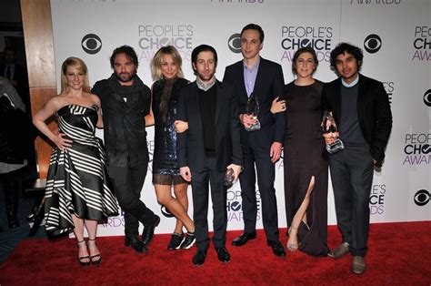 Big Bang Theory Star Kaley Cuoco Organized A Flash Mob
