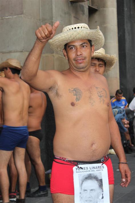 400 pueblos naked protest latin america focus