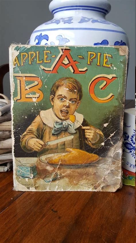 Apple Pie Abc 1888 Mcloughlin Brothers Publishing Linen Book Etsy