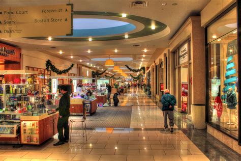 corridor  shopping mall image  stock photo public domain