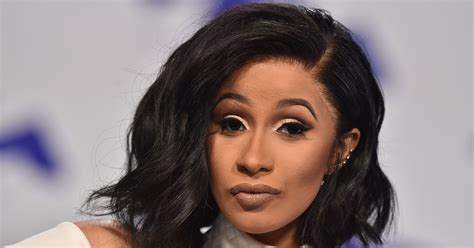the nypd responds to cardi b s allegations of being held in a choke hold by an officer teen vogue