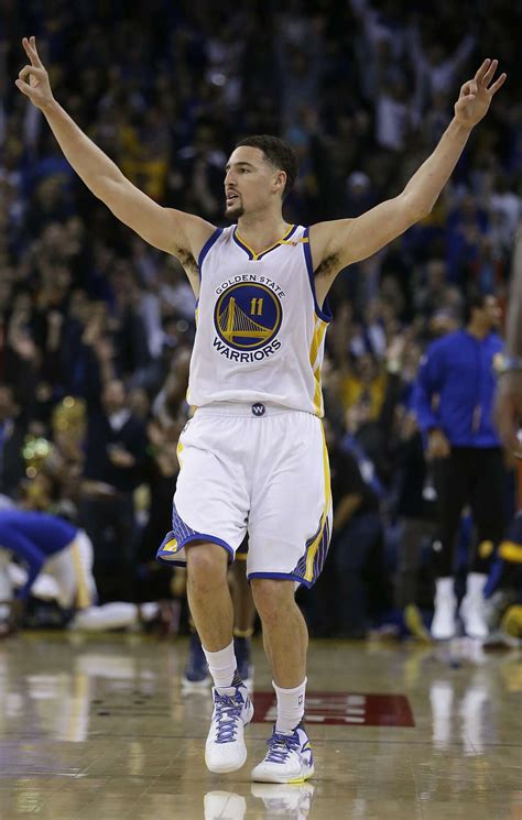 klay thompson erupts   points  warriors rout pacers