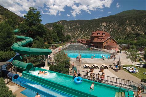 glenwood hot springs employee honored    exceptional frontline tourism worker