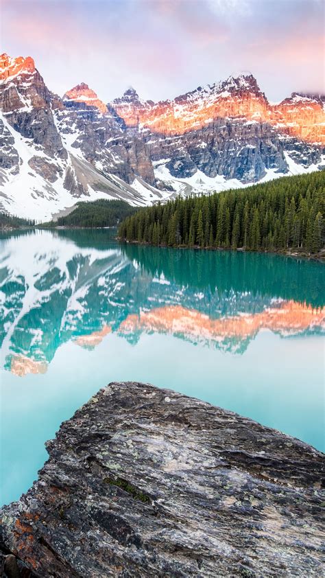 wallpaper moraine lake banff canada mountains forest