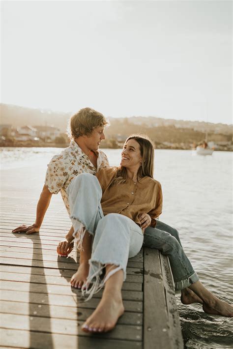 Casual Summer Beach Sunset Engagement Session Outfit Ideas