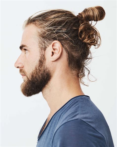how to make a man bun a step by step guide the definitive guide to