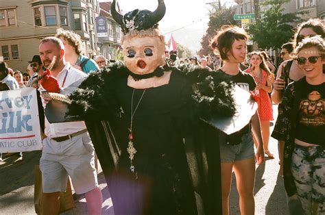 san francisco dyke march is our history this is what its present looks like autostraddle