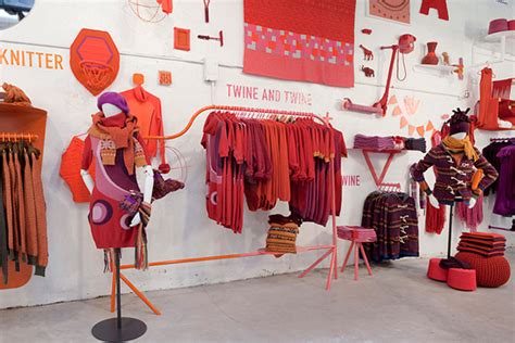 Pop Up Stores The Art Of Knit By United Colors Of
