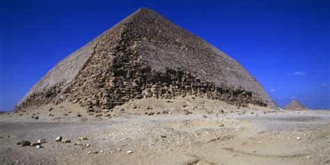 scientists  map pyramids  cosmic rays askmen