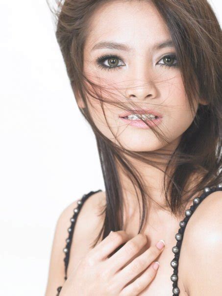 acha septriasa profil biography sexy women pop singer beautiful actress hot foto picture