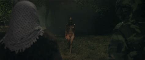Margot Lourdet Nue Dans Naked Ii