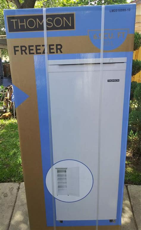 thomson upright freezer 6 5 cubic feet 399 for sale in dallas tx