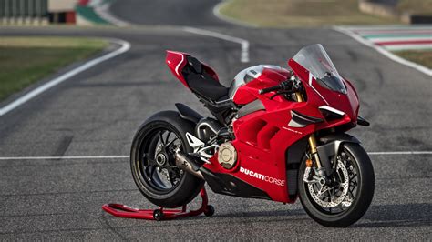 ducati unveils the 221 hp panigale v4 r superbike in pictures