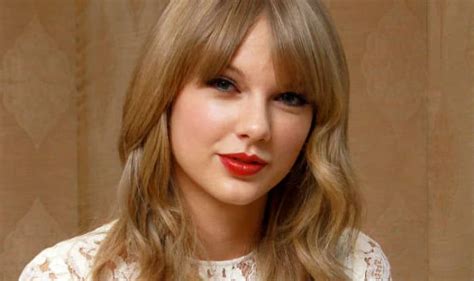 Taylor Swift No Makeup Elf