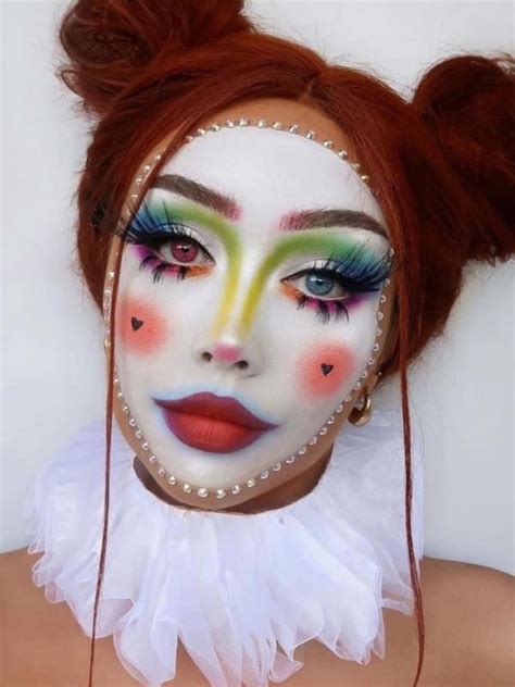 Clown Makeup Pretty Pierrot Creative Halloween Makeup Amazing