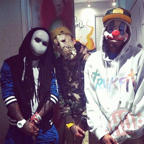 fans dressed up as lil wayne for halloween
