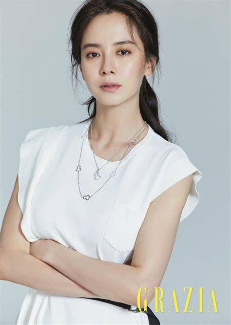 Song Ji Hyo Illustrates Her Sophisticated Aura For Grazia