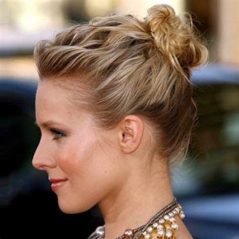 Top 25 Messy Bun Hairstyles Unique And Easy Messy Buns Part 17