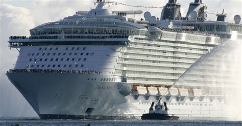 worlds largest cruise ship arrives  florida