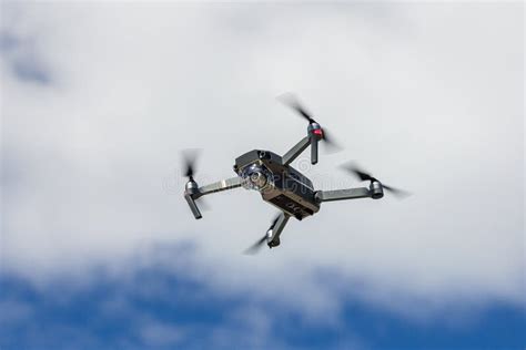drone flies  air stock photo image  plane quadrocopter