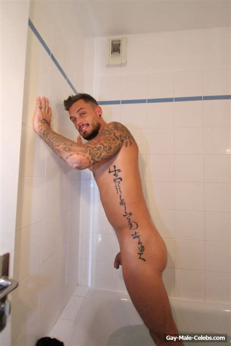 steven bachelard frontal nude posing photos gay male