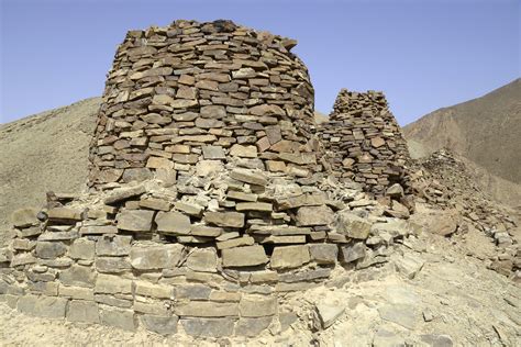 al ayn beehive tombs  jebel shams pictures geography im austria forum