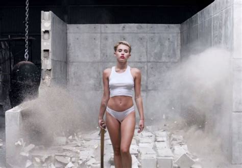 Photos Gallery Of Miley Cyrus Naked In Her New Video