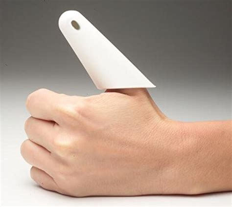thumbsaver manual massage therapist hand