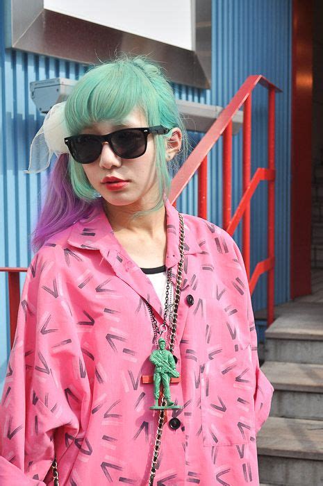 31 best japanese women fashion amazing images on pinterest colourful hair harajuku style