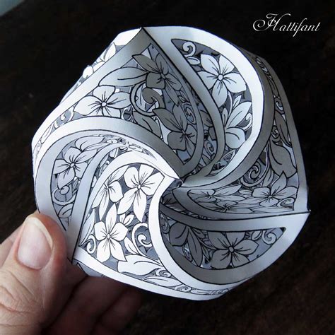 triskele paper globe  papercut hattifant