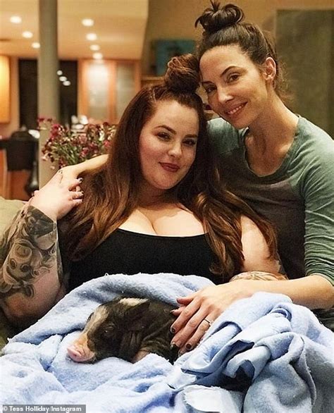 tess holliday shares lingerie selfie after calling thanksgiving a