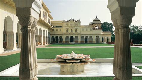 discover  indias maharajahs transformed  palaces  heritage hotels abercrombie kent
