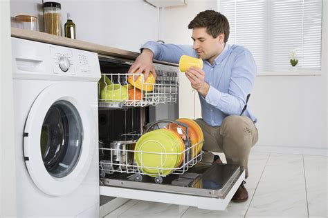 tips  properly clean  dishwasher  wow style