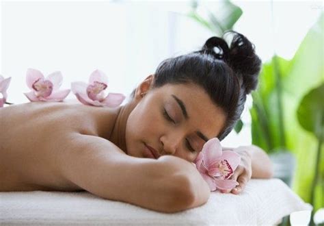 lovely relaxing full body massage services from london