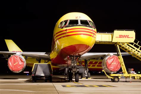 heart   hub dhl express  east midlands airport global aviation resource