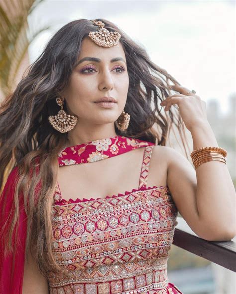 Hina Khan Share Her Bold Photos On Instagram Trending Now Hina Khan