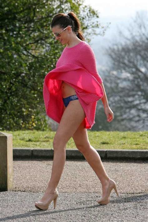 Sunny Days Imogen Thomas Upskirt Blue Panty Moment As