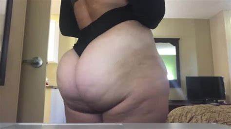 fat ass pawg milf jiggles and complains about her massive jello booty