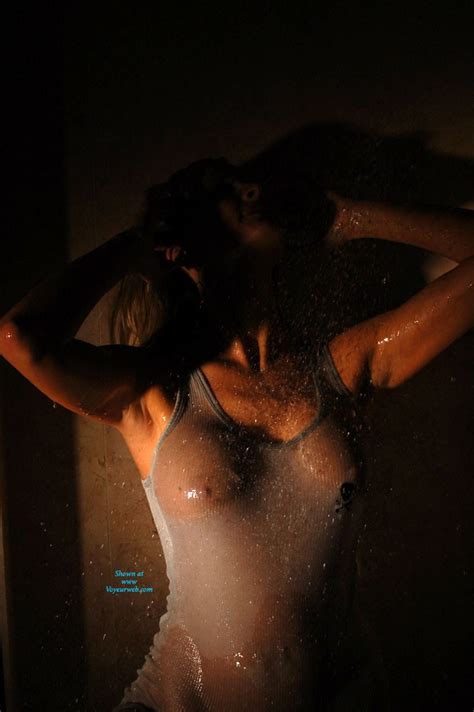 stripping in shower may 2013 voyeur web