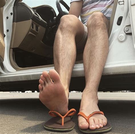 Pin By Rick Warren On Barefoot Men Male Feet Barefoot Men Mens Flip