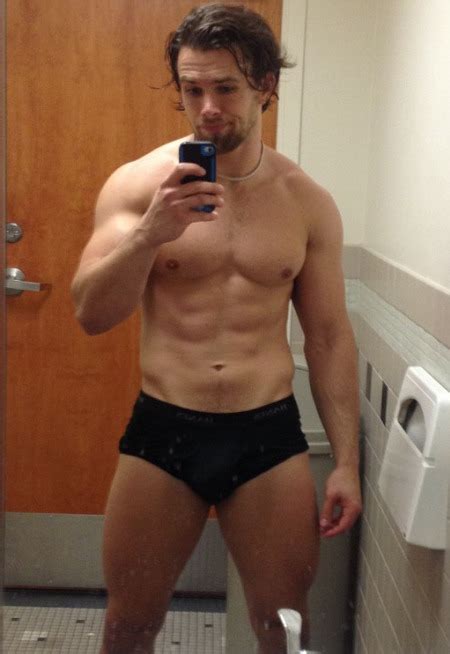 brad maddox celebritybulge