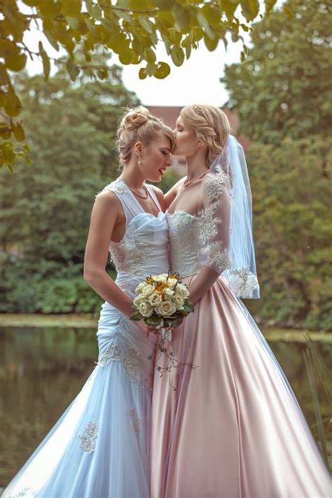 Supergirl And Powergirl Got Married Album On Imgur
