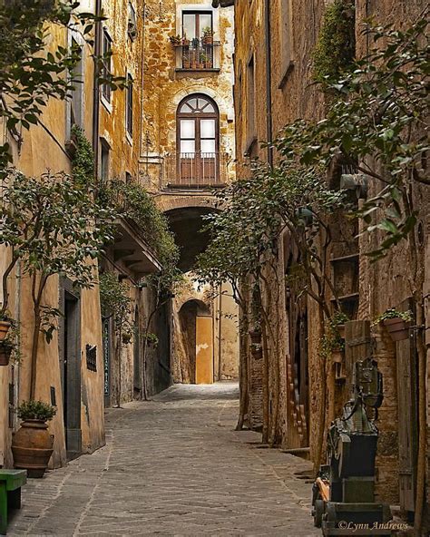 orvieto side street in 2019 tuscany italy beautiful