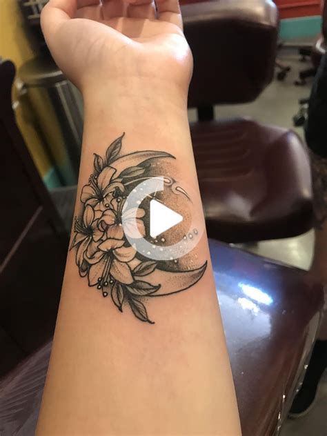 La Moitié Véritable Tatouage Floral Lune Wrist Tattoo Cover Up Rose