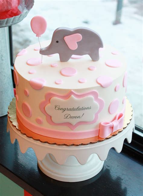gorgeous baby shower cakes stay  home mum