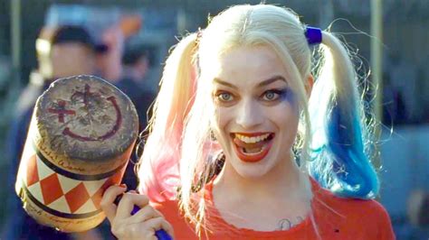 Margot Robbie Reveals Harley Quinn Look In Birds Of Prey