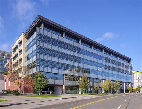 newmark completes sale  seattle office building fully net leased