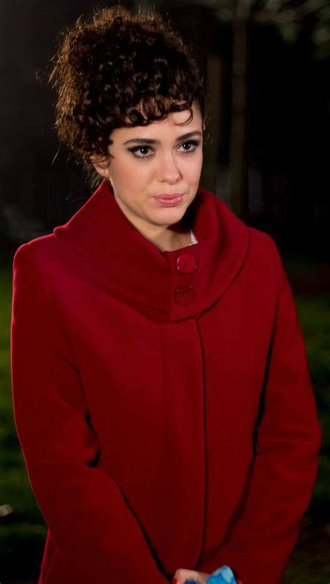 Turkish Actress Duygu Yetiş Krem Tv Series Noble Girl