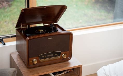 explore      stereo system  turntable  authority