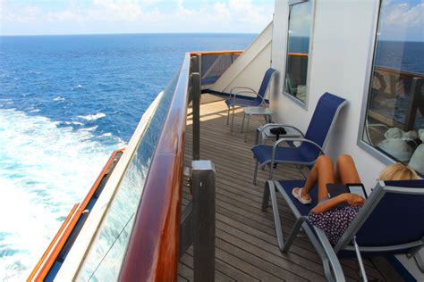 Sex on carnival glory